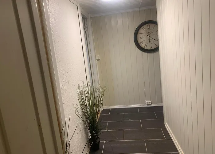 Lägenhet Med To Soverom *